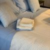 Bett Busatti | Sierra Morena-Tagesdecke Creme/Hellblau