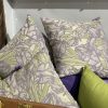 Bett Busatti | Iris-Kissen